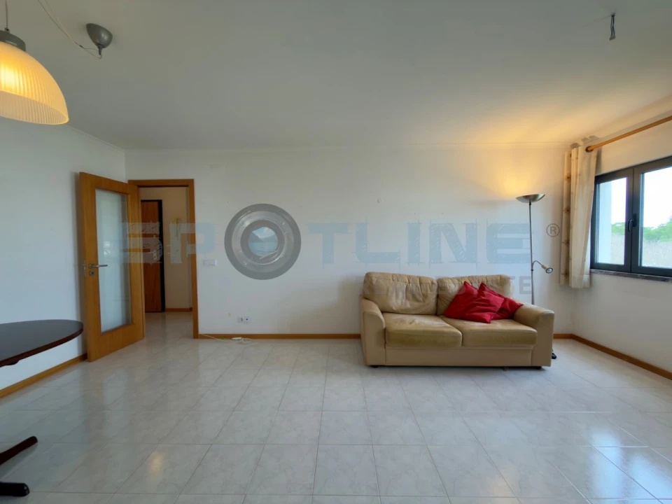 Apartamento T2 para Arrendamento em Lagos (São Sebastião e Santa Maria) Foto 14