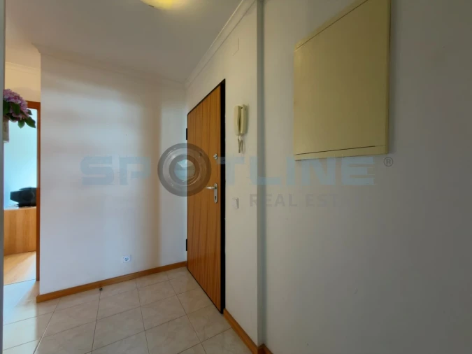 Apartamento T2 para Arrendamento em Lagos (São Sebastião e Santa Maria) Foto 9