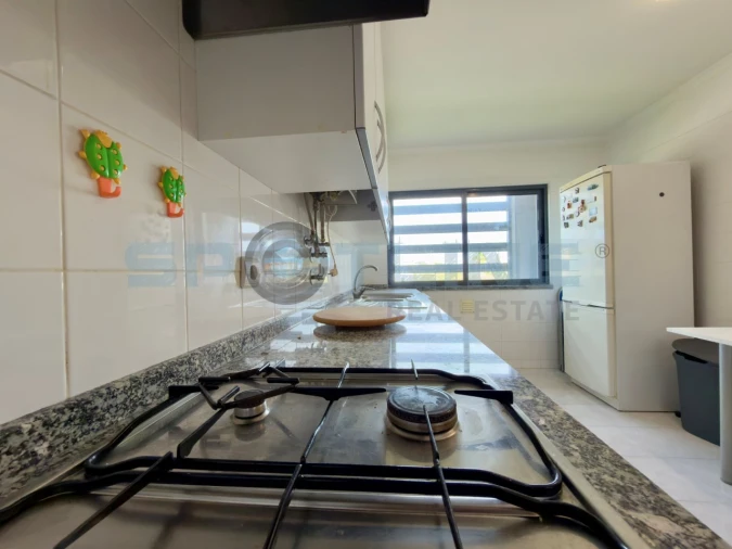 Apartamento T2 para Arrendamento em Lagos (São Sebastião e Santa Maria) Foto 22