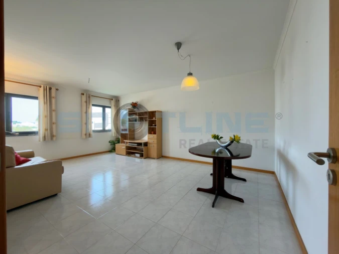 Apartamento T2 para Arrendamento em Lagos (São Sebastião e Santa Maria) Foto 10