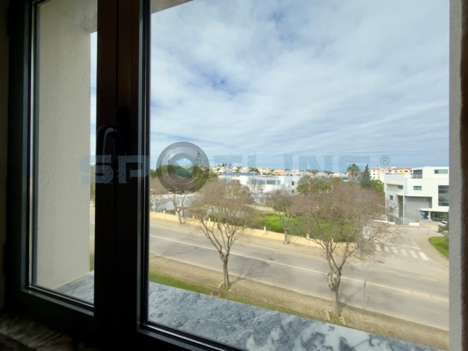 Apartamento T2 para Arrendamento em Lagos (São Sebastião e Santa Maria) Foto 16