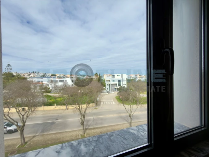 Apartamento T2 para Arrendamento em Lagos (São Sebastião e Santa Maria) Foto 18