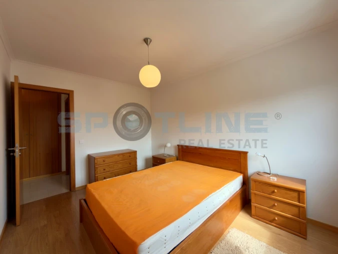 Apartamento T2 para Arrendamento em Lagos (São Sebastião e Santa Maria) Foto 36