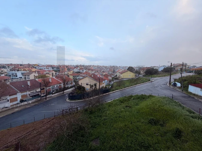 Moradia T5 para Venda em Porto Salvo Foto 44