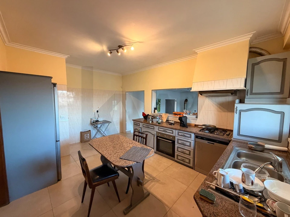 Moradia T5 para Venda em Porto Salvo Foto 25