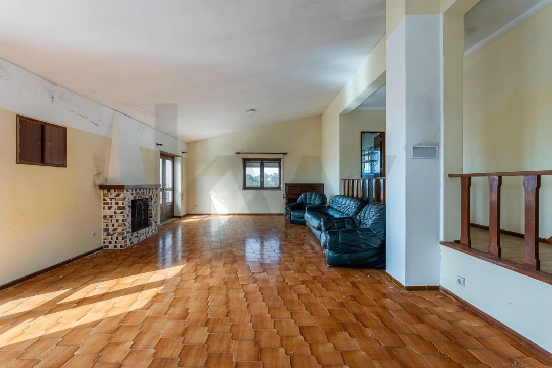 Moradia T6 para Venda em Vila Praia de Ancora Foto 9