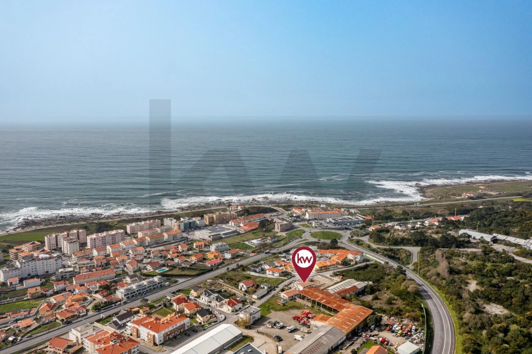 Moradia T6 para Venda em Vila Praia de Ancora Foto 50