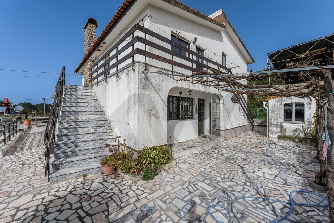 Moradia T6 para Venda em Vila Praia de Ancora Foto 4