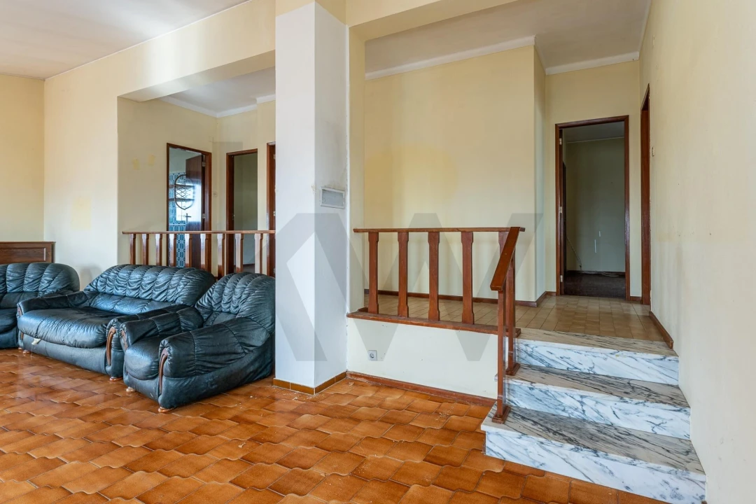 Moradia T6 para Venda em Vila Praia de Ancora Foto 13