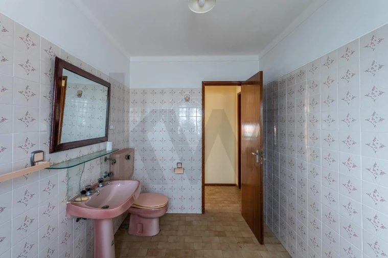 Moradia T6 para Venda em Vila Praia de Ancora Foto 26