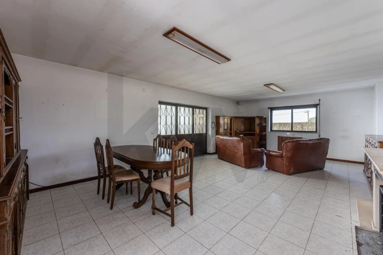 Moradia T6 para Venda em Vila Praia de Ancora Foto 31