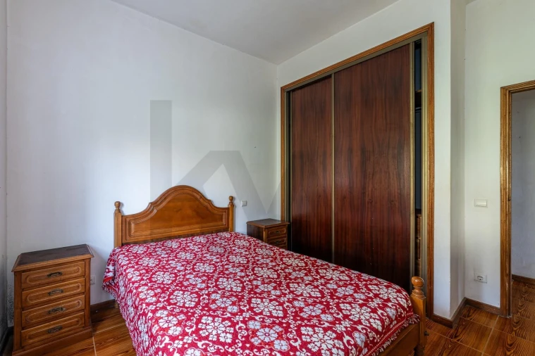 Moradia T6 para Venda em Vila Praia de Ancora Foto 17