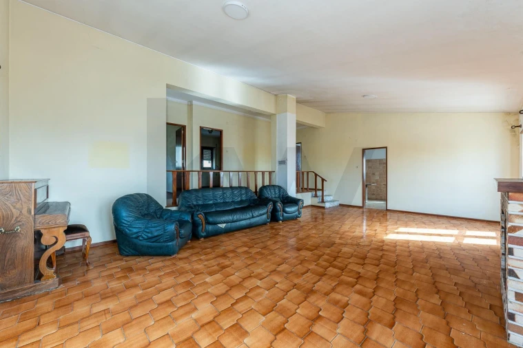 Moradia T6 para Venda em Vila Praia de Ancora Foto 11