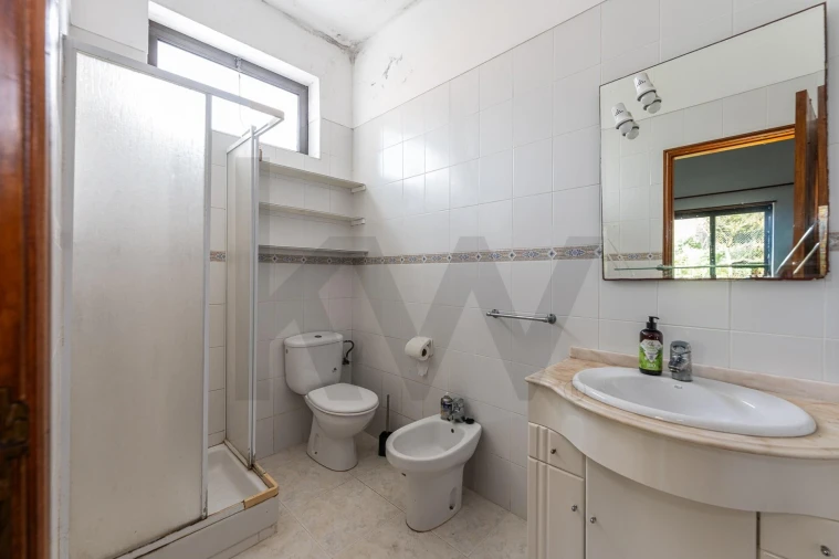 Moradia T6 para Venda em Vila Praia de Ancora Foto 20