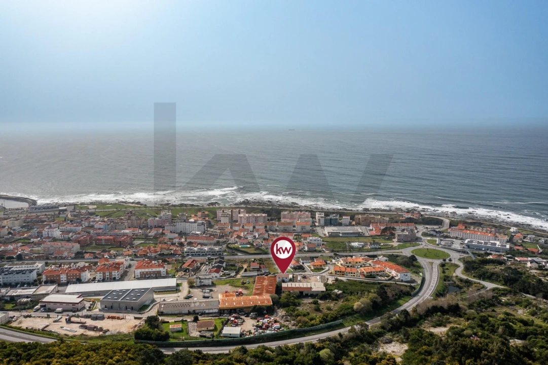 Moradia T6 para Venda em Vila Praia de Ancora Foto 49