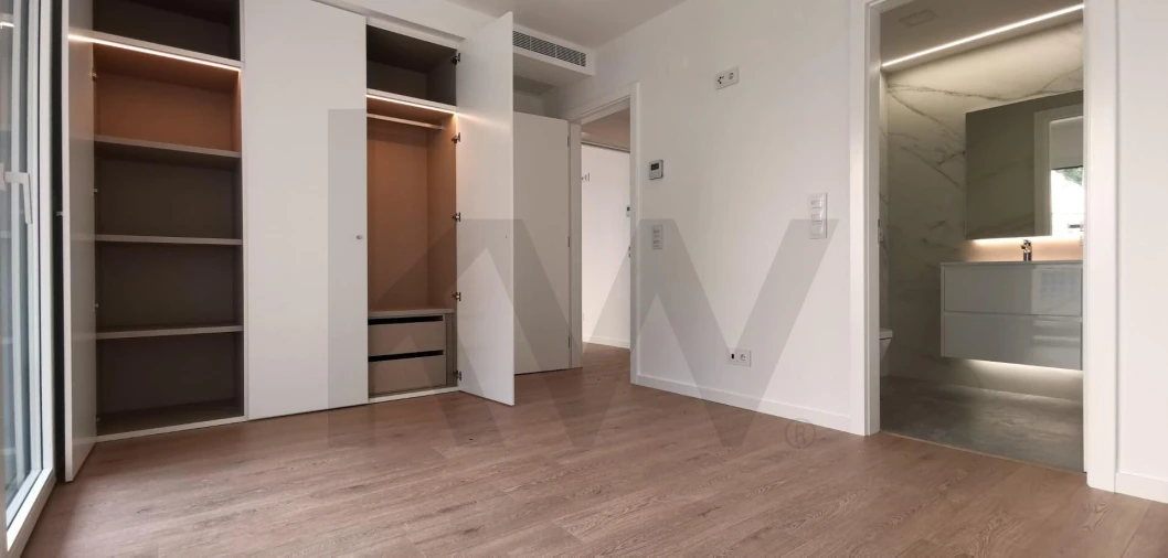 Apartamento T1 para Venda em Oeiras e São Julião da Barra, Paço de Arcos e Caxias Foto 17