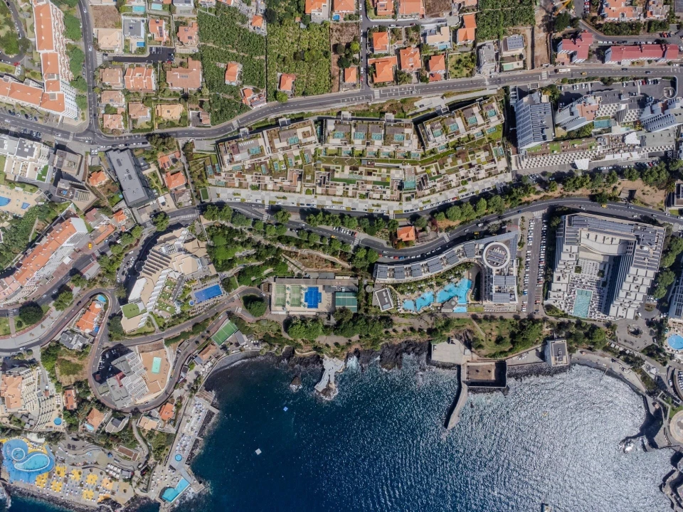 Apartamento T2 para Venda em São Martinho Foto 1