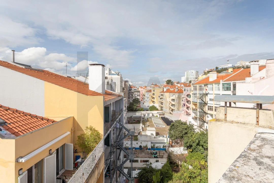 Apartamento T5 para Arrendamento em Arroios Foto 46