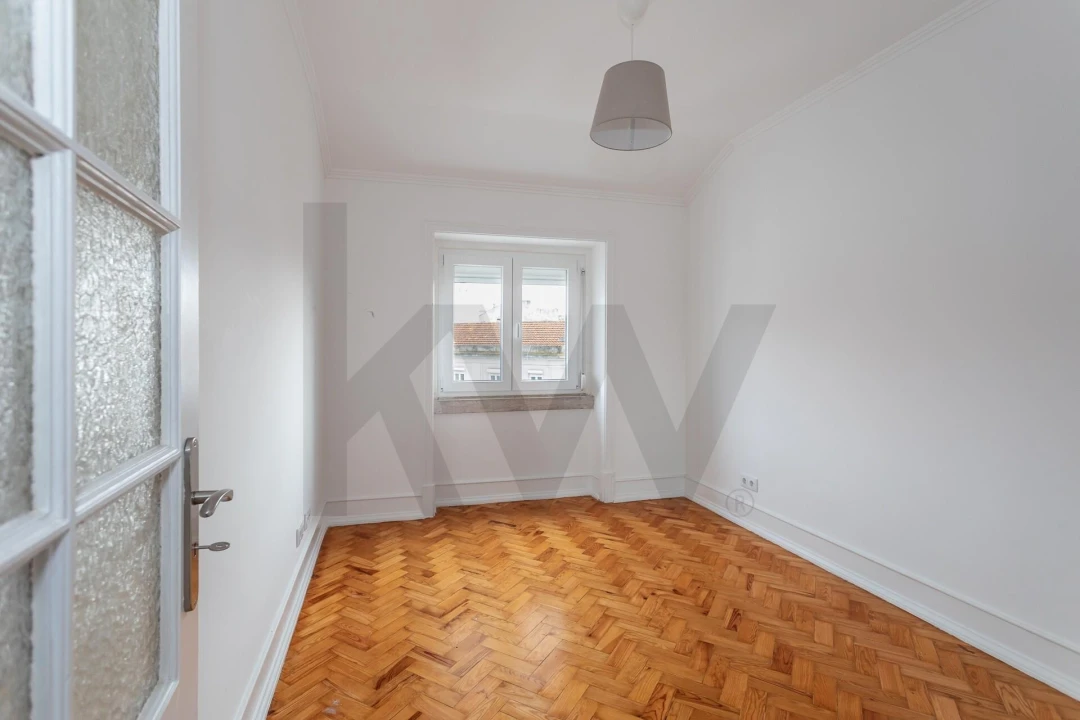 Apartamento T5 para Arrendamento em Arroios Foto 35