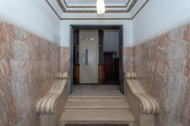 Apartamento T5 para Arrendamento em Arroios Foto 50