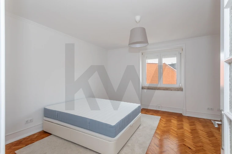 Apartamento T5 para Arrendamento em Arroios Foto 15