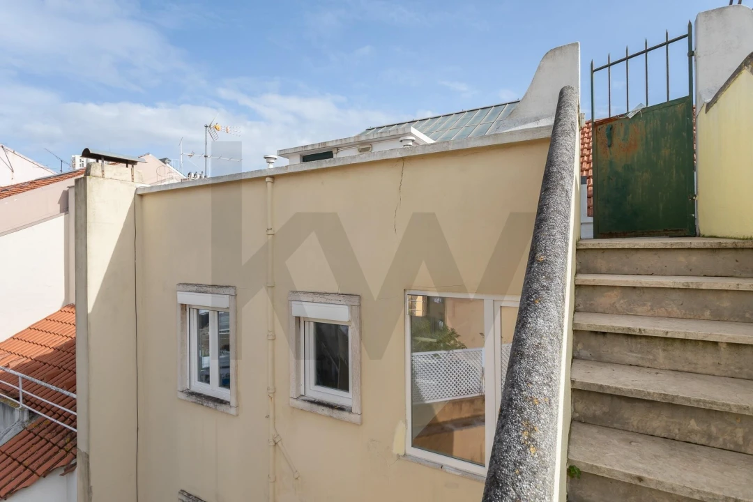 Apartamento T5 para Arrendamento em Arroios Foto 47