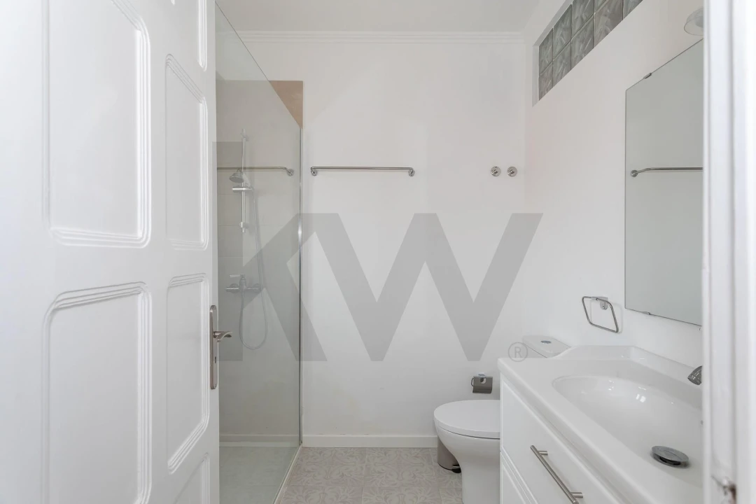 Apartamento T5 para Arrendamento em Arroios Foto 19