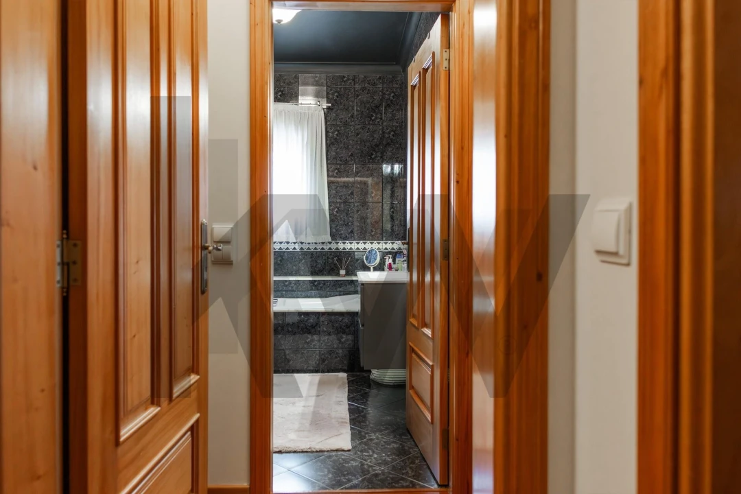 Moradia T3 para Venda em O. Azeméis, Riba-Ul, Ul, Macinhata Seixa, Madail Foto 40