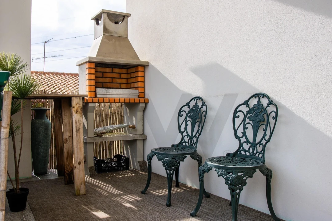 Moradia T3 para Venda em O. Azeméis, Riba-Ul, Ul, Macinhata Seixa, Madail Foto 10