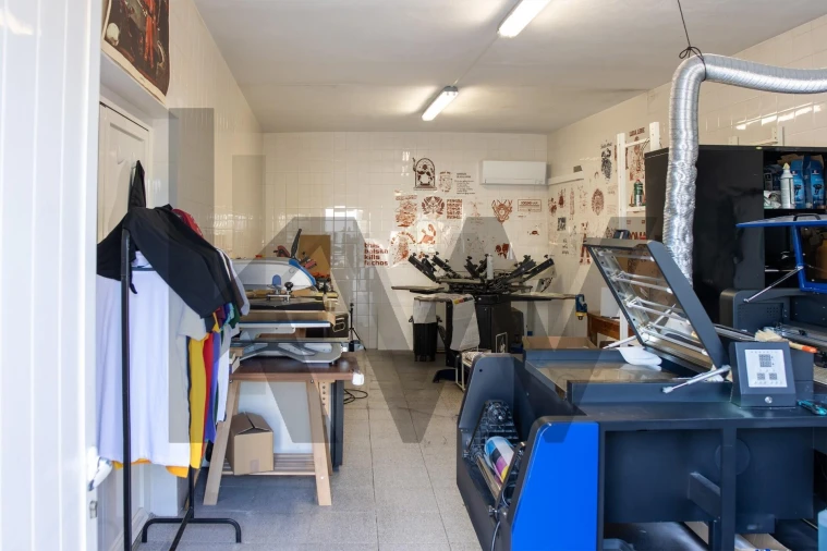 Moradia T3 para Venda em O. Azeméis, Riba-Ul, Ul, Macinhata Seixa, Madail Foto 9