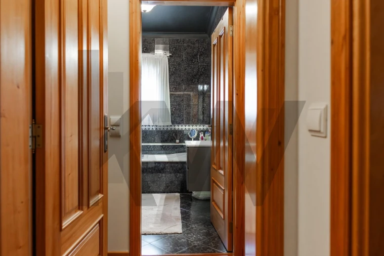 Moradia T3 para Venda em O. Azeméis, Riba-Ul, Ul, Macinhata Seixa, Madail Foto 40