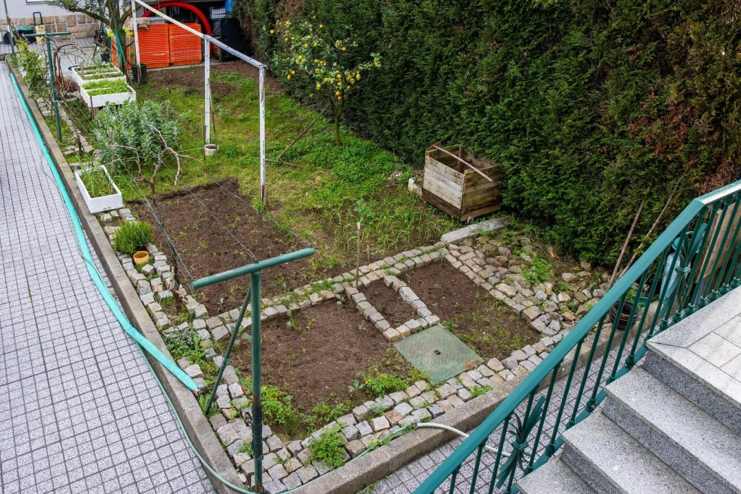 Moradia T3 para Venda em O. Azeméis, Riba-Ul, Ul, Macinhata Seixa, Madail Foto 9