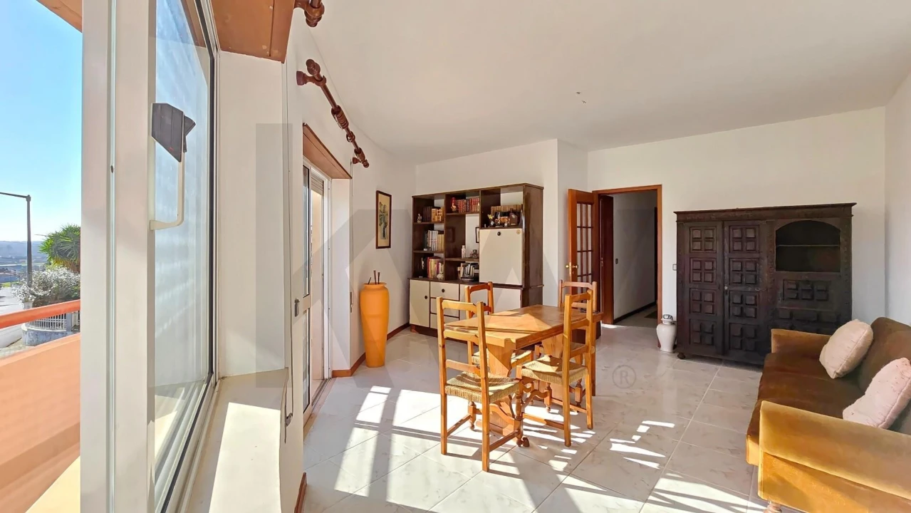 Apartamento T2 para Venda em Sangalhos Foto 16