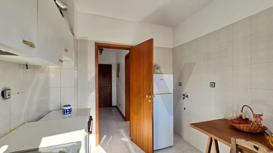 Apartamento T2 para Venda em Sangalhos Foto 34