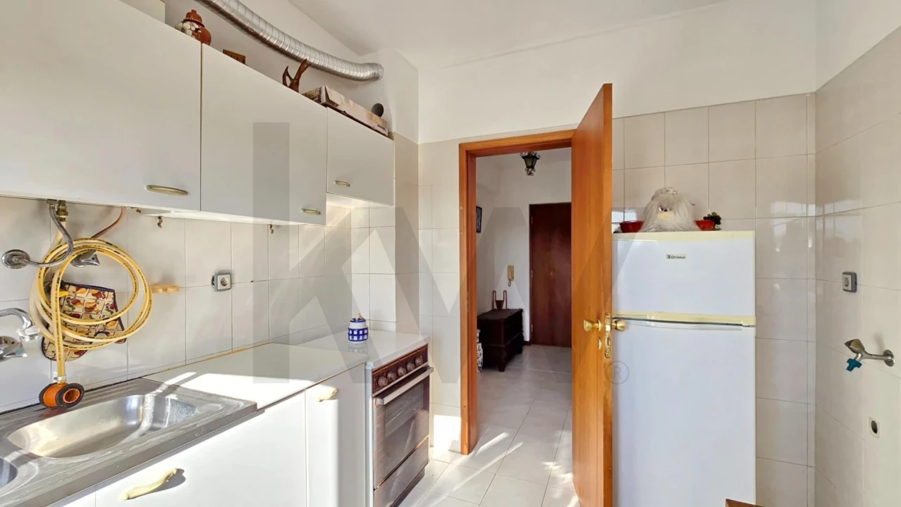 Apartamento T2 para Venda em Sangalhos Foto 37