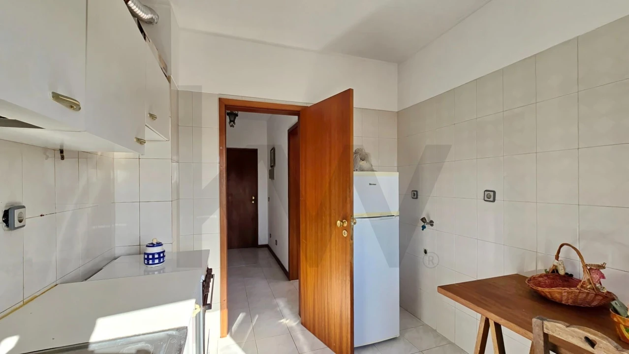 Apartamento T2 para Venda em Sangalhos Foto 34