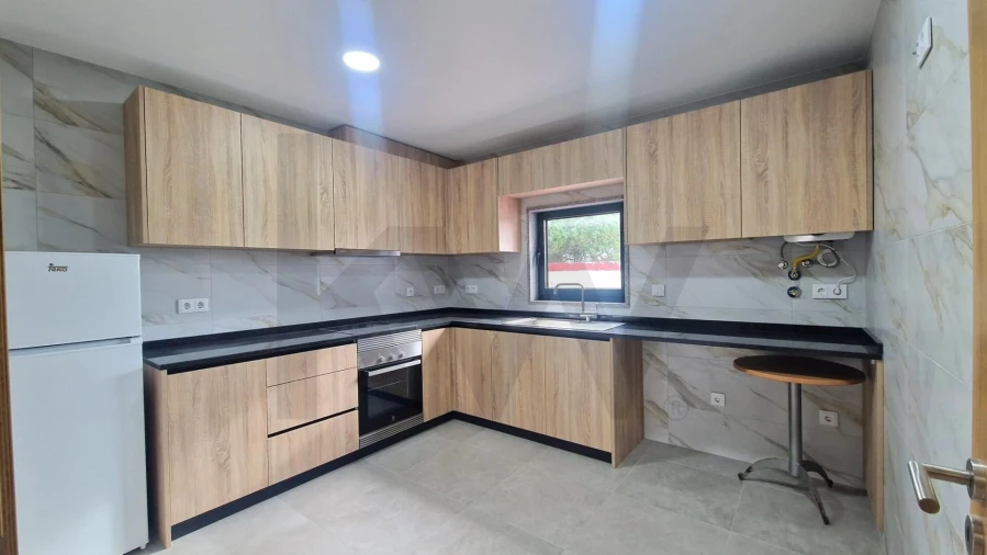 Apartamento T2 para Arrendamento em Aradas Foto 11