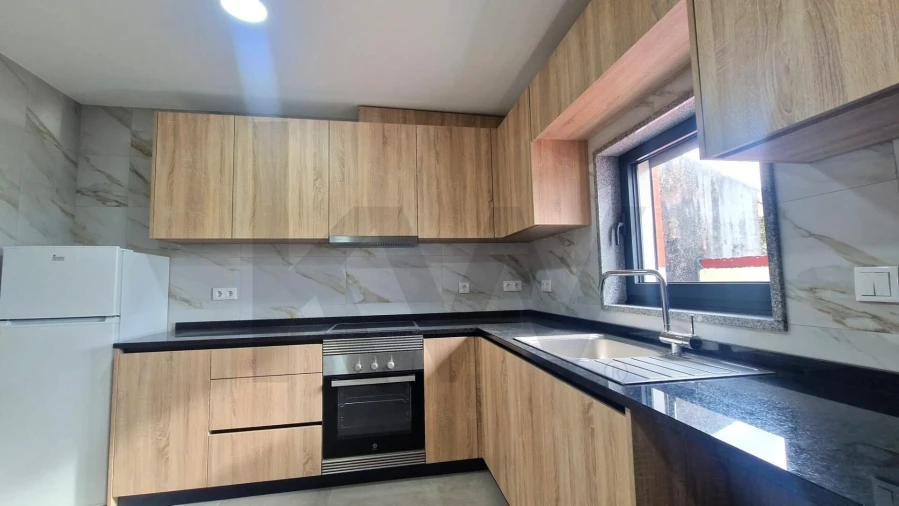 Apartamento T2 para Arrendamento em Aradas Foto 10