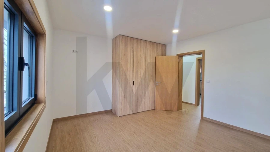Apartamento T2 para Arrendamento em Aradas Foto 14