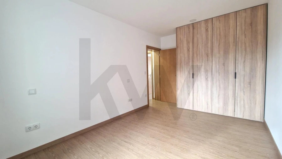 Apartamento T2 para Arrendamento em Aradas Foto 18