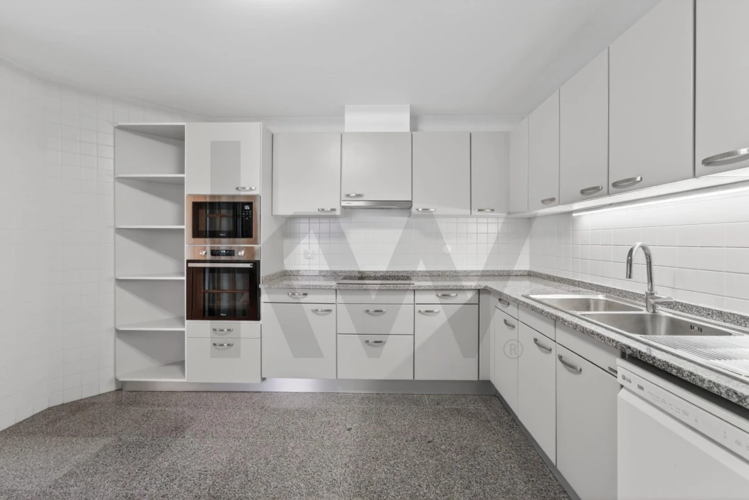 Apartamento T3 para Venda em São Martinho Foto 34