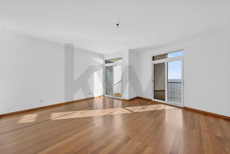 Apartamento T3 para Venda em São Martinho Foto 12