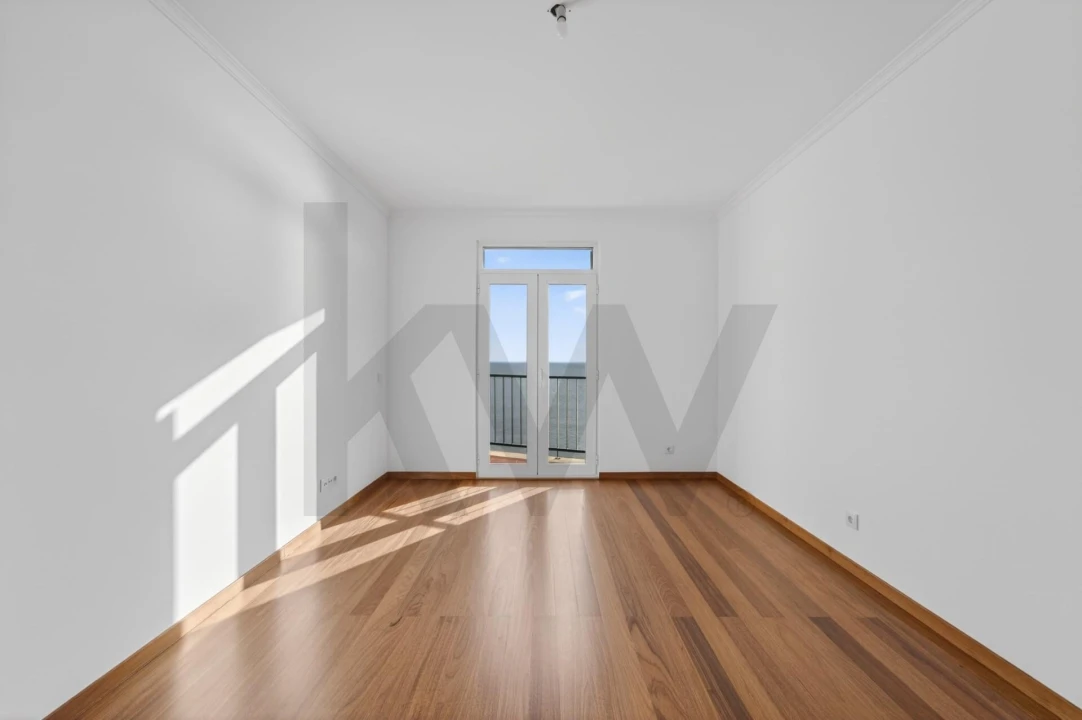 Apartamento T3 para Venda em São Martinho Foto 18