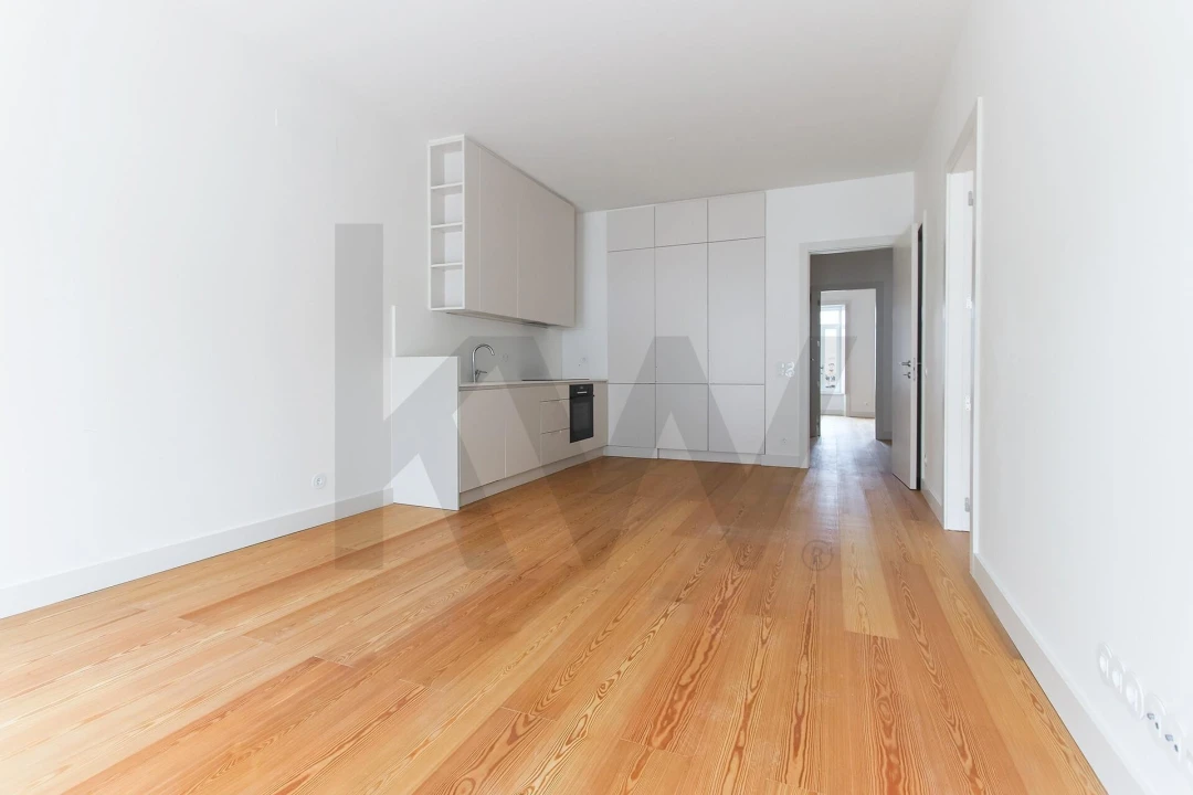 Apartamento T2 para Arrendamento em Campo de Ourique Foto 9