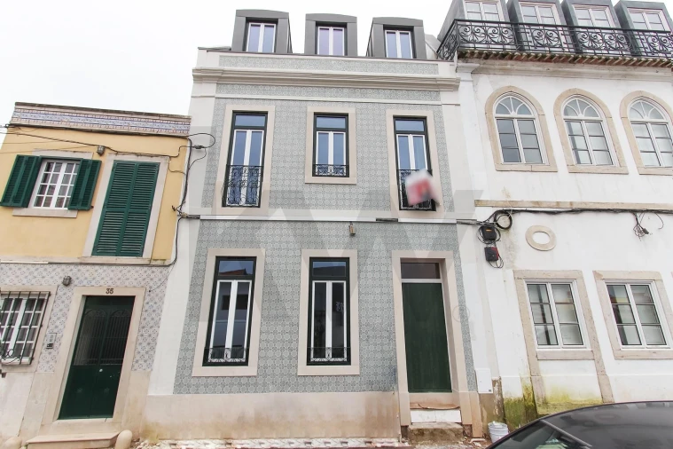 Apartamento T2 para Arrendamento em Campo de Ourique Foto 14