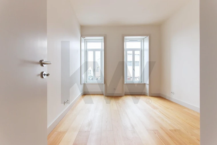 Apartamento T2 para Arrendamento em Campo de Ourique Foto 3