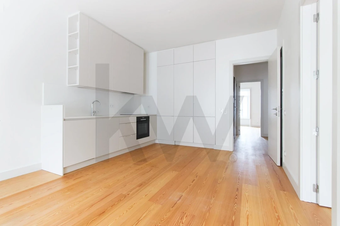 Apartamento T2 para Arrendamento em Campo de Ourique Foto 8