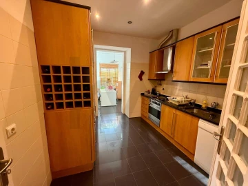 Apartamento T5 para Venda em Avenidas Novas