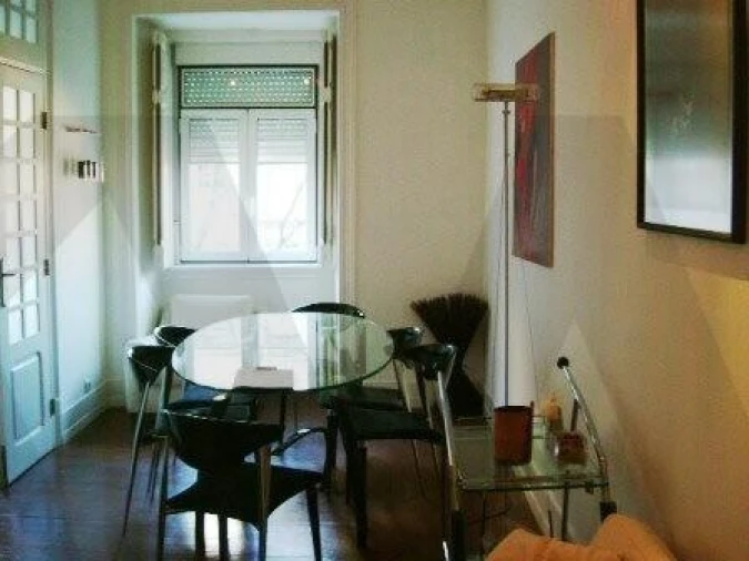 Apartamento T5 para Venda em Avenidas Novas Foto 13