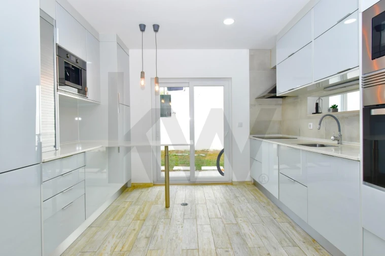 Moradia T3 para Arrendamento em Cascais e Estoril Foto 23